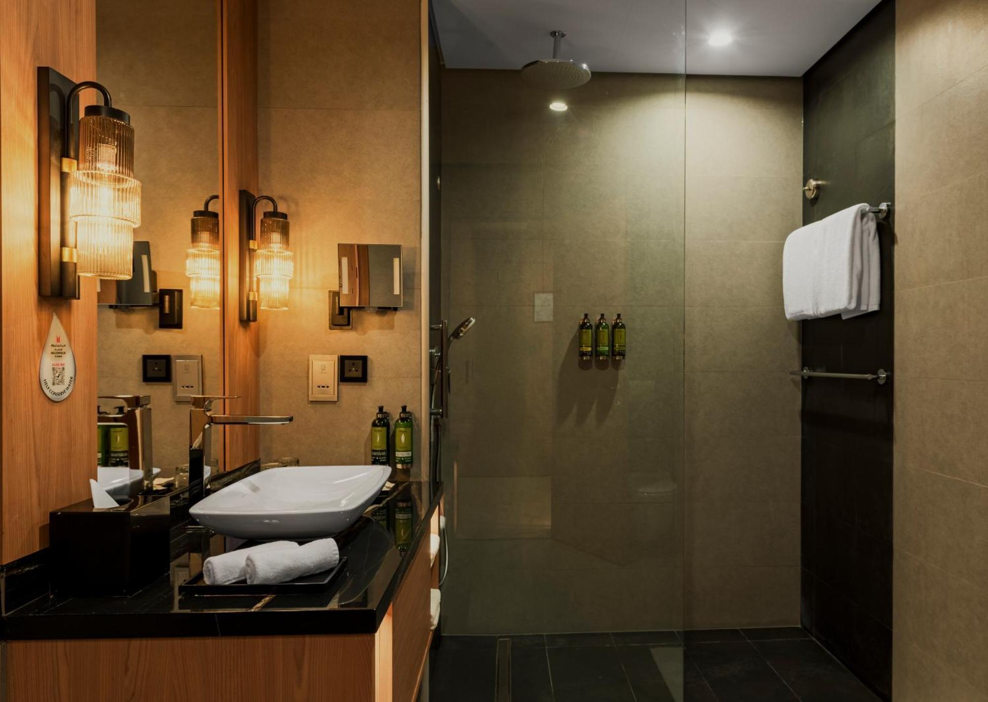 Millennium Al Masar Hotel Jeddah Luaran gambar